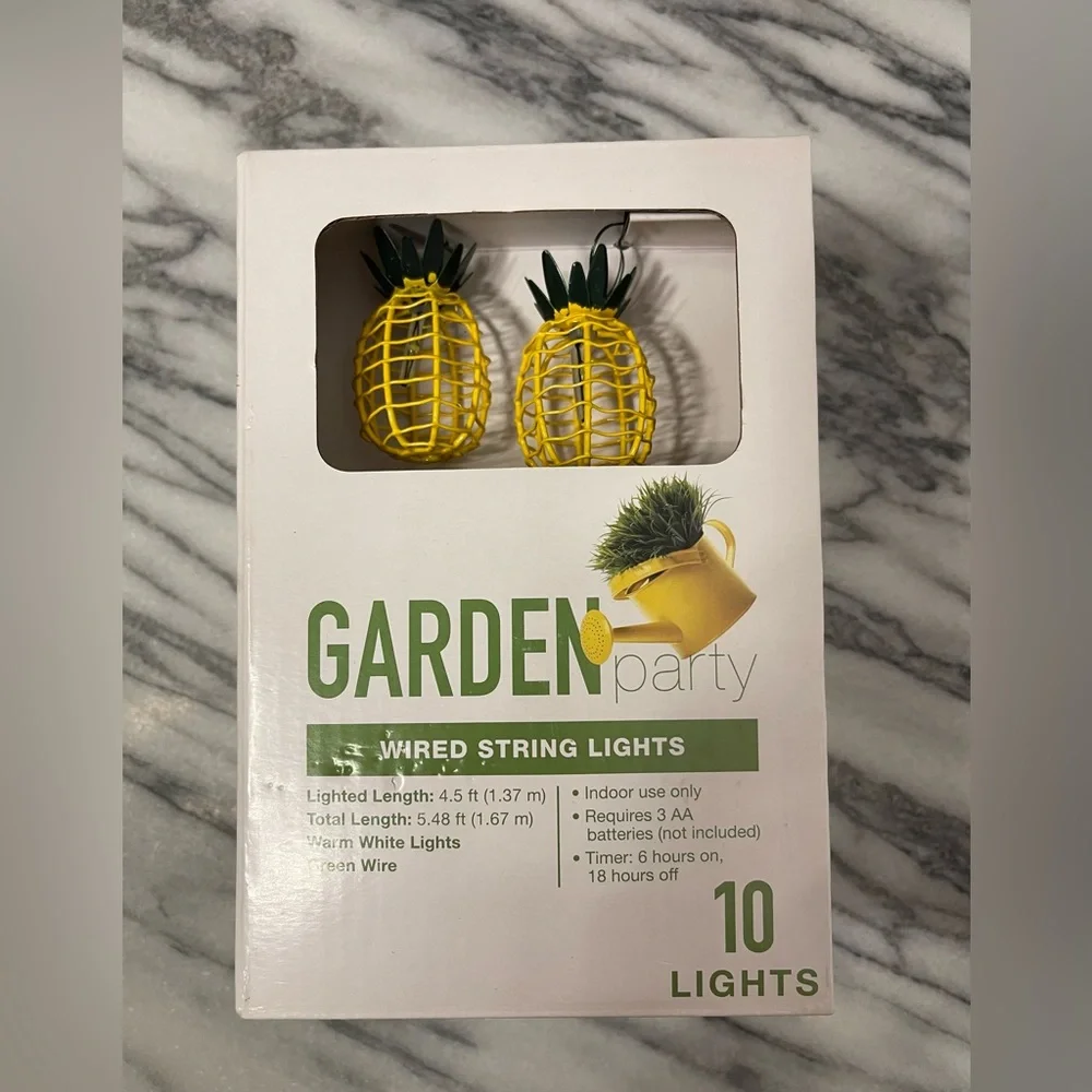 Brand new in box Indoor Pineapple String Lights, 4.5 feet, 10 pineapple lights
